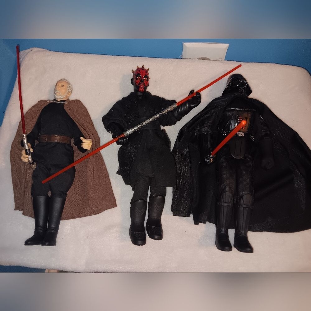 Vintage Star Wars 12" Figure Lot - Darth Vader (1996) Darth Maul (1999) Count Do